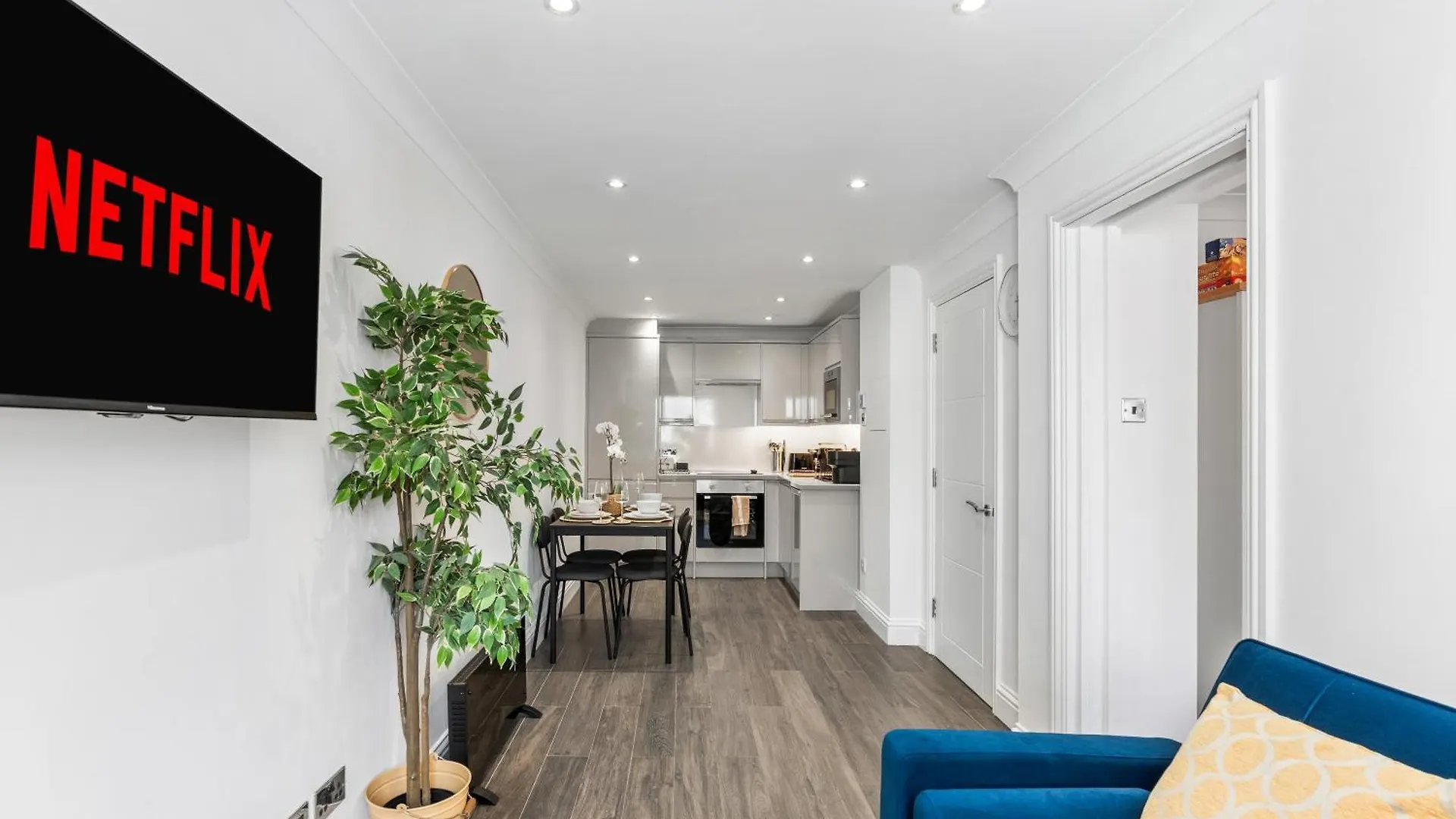 Brighton Bliss - Your Perfect Short, Medium Or Longer Term Stay Apartment
